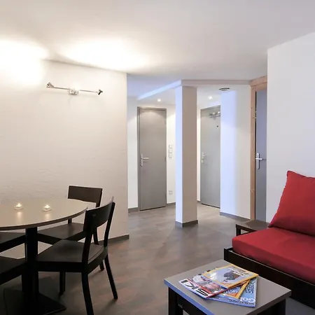 Apartment Carene *