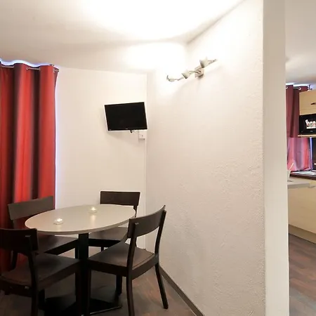 Carene Apartment *